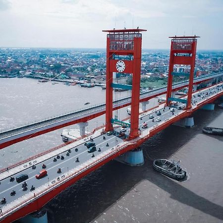 Hotel Sriwijaya 99 باليمبانغْ المظهر الخارجي الصورة